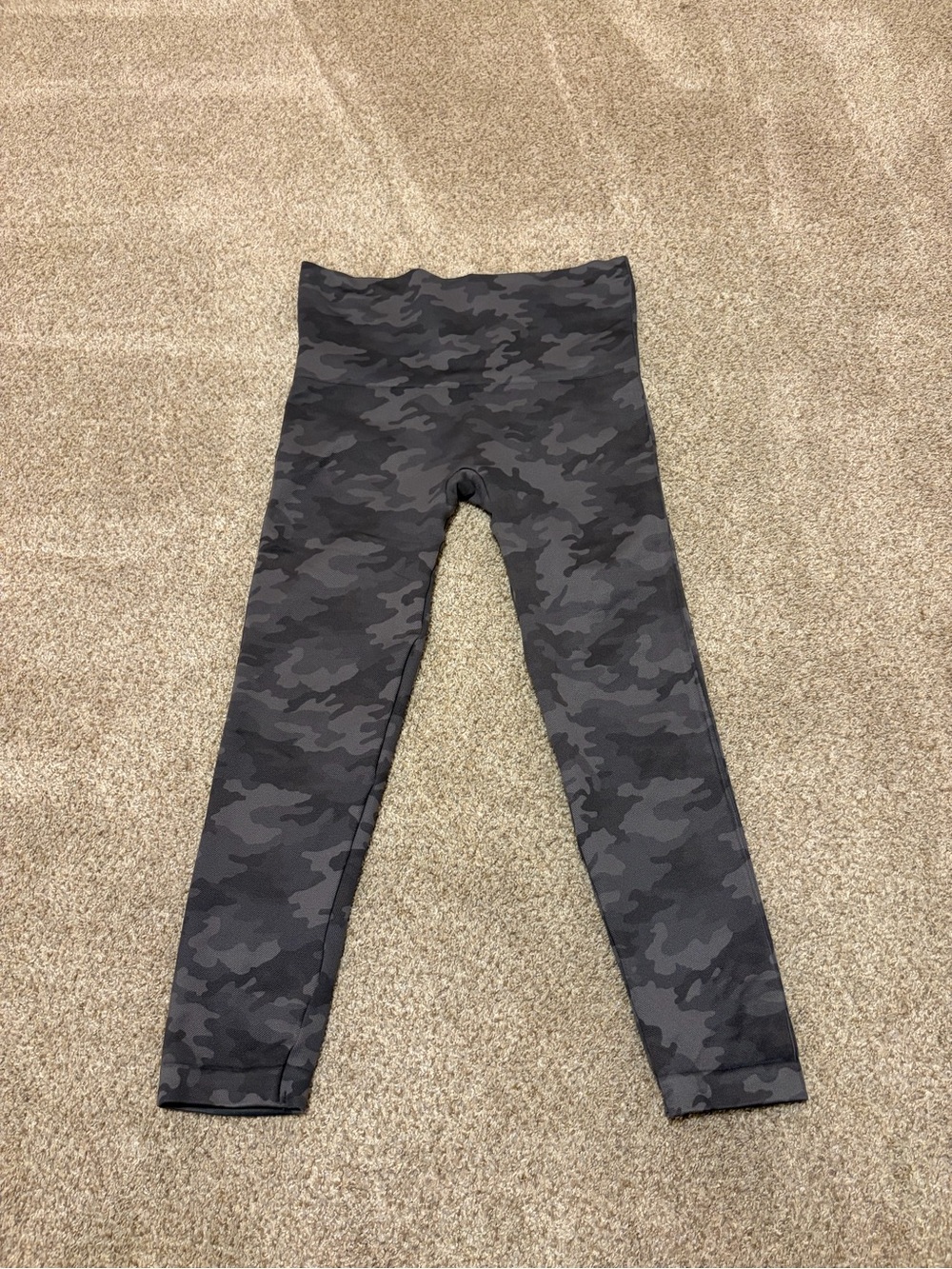 SPANX Charcoal Camo High-Rise Leggings